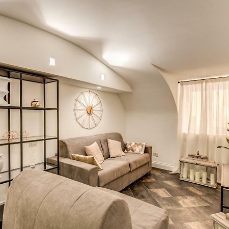 Fori Imperiali Lovely Apartment Рим Экстерьер фото
