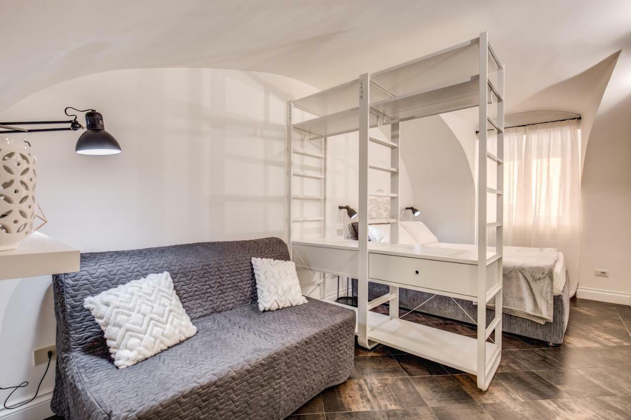Fori Imperiali Lovely Apartment Рим Экстерьер фото