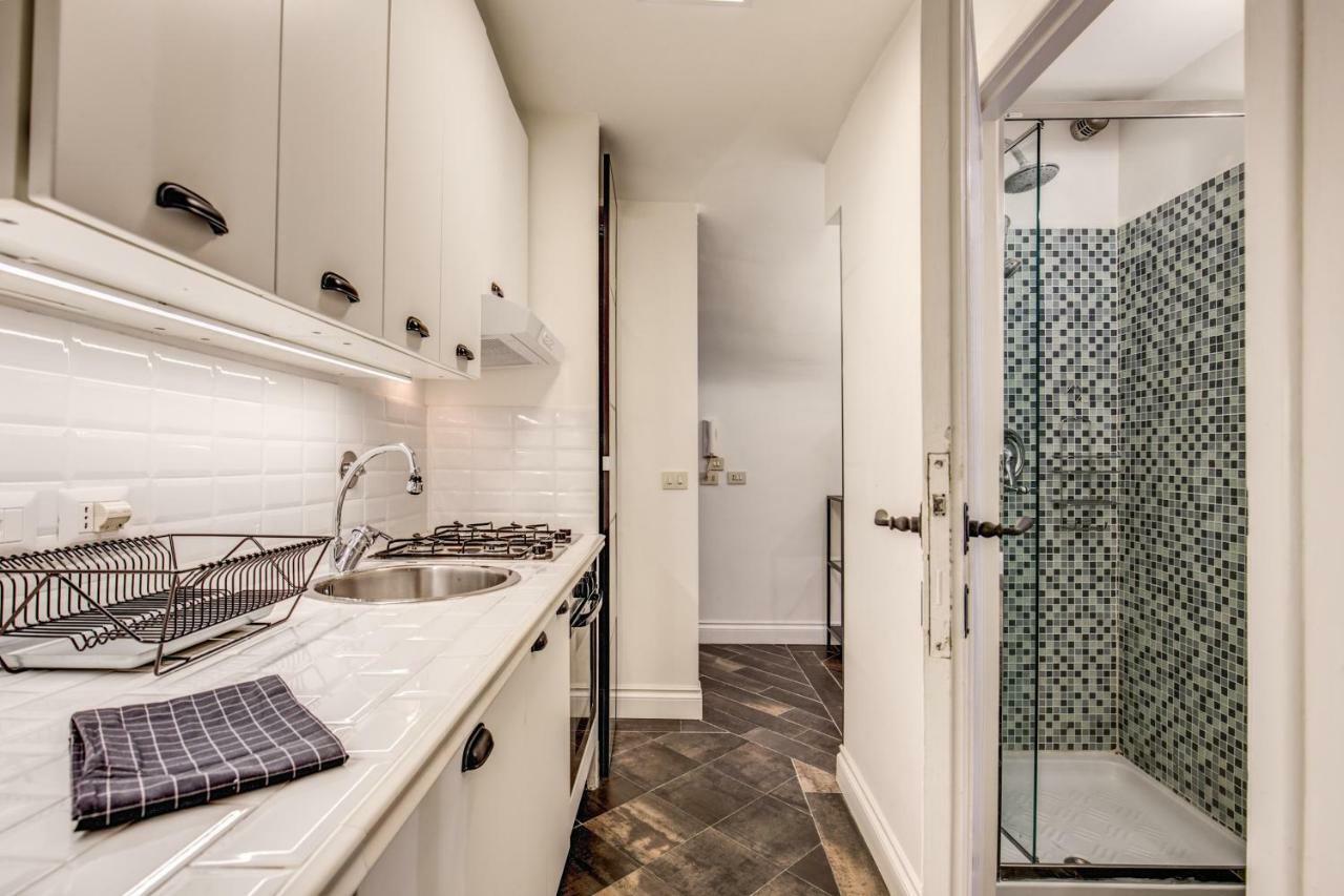 Fori Imperiali Lovely Apartment Рим Экстерьер фото