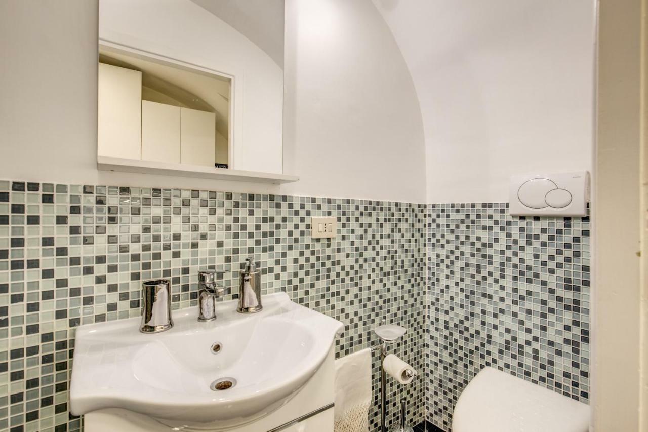 Fori Imperiali Lovely Apartment Рим Экстерьер фото