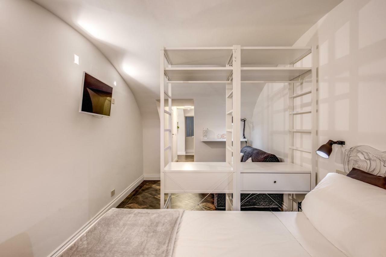 Fori Imperiali Lovely Apartment Рим Экстерьер фото