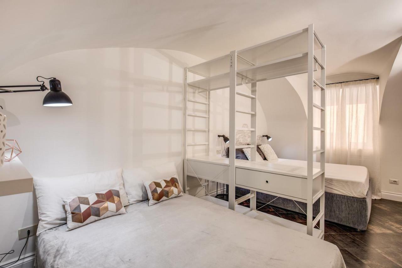 Fori Imperiali Lovely Apartment Рим Экстерьер фото